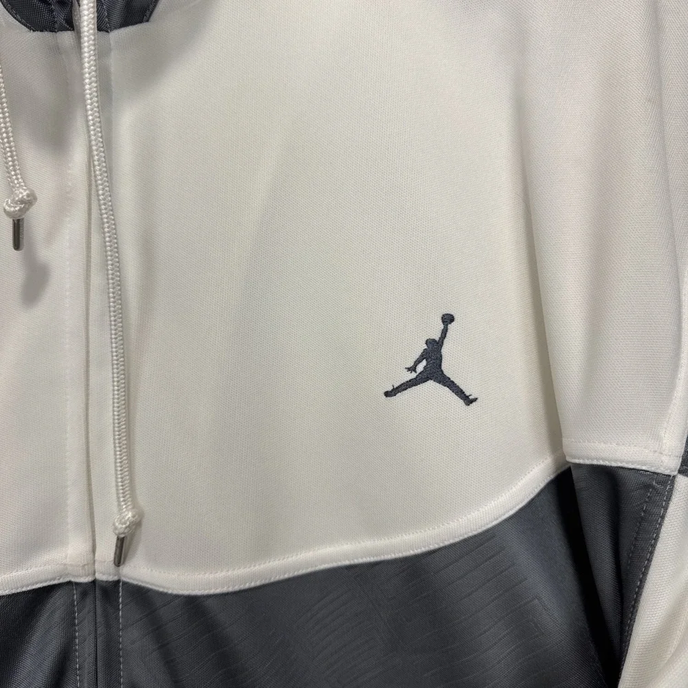 Nike Air Jordan XI Retro Knit Full Zip Jacket Cool Grey 11 Gray XXL Dri Fit - Picture 2 of 13